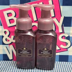 BBW Honey Wildflower Gentle & Clean Foaming Hand Soap | 2 Pack Perforated Bottle